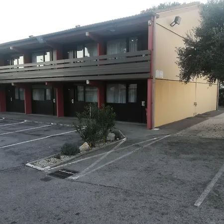 ホテル Campanile Sud