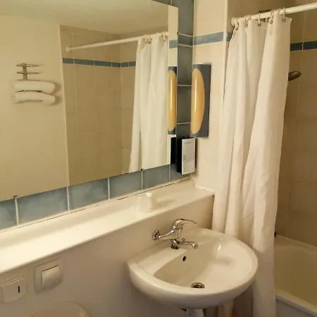 Hotel Campanile Sud 3*